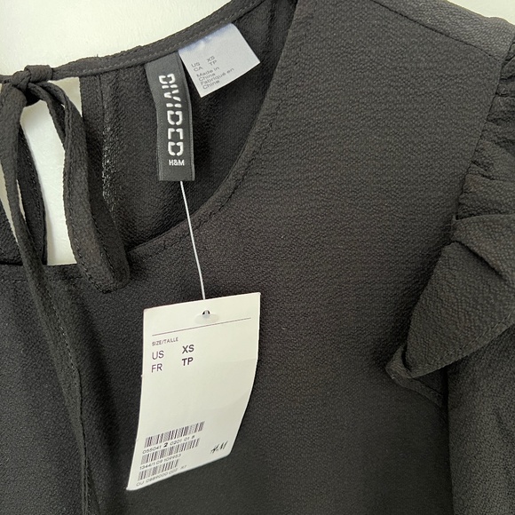 H&M black dress - Picture 3 of 6